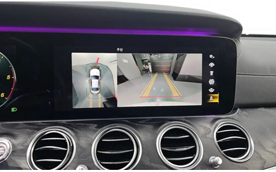 Mercedes-Benz E 220 AMG PKG | 4MATIC | 360 - автомобили, коли, обяви за нови и употребявани 12
