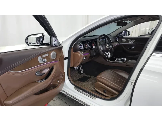 Mercedes-Benz E 220 4MATIC+ Burmeister+ Обдухване! - автомобили, коли, обяви за нови и употребявани 5
