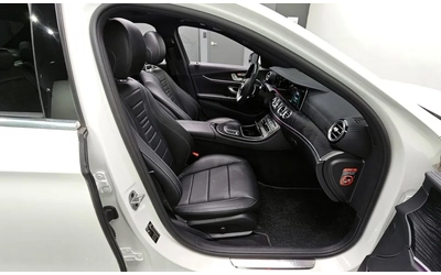 mercedes-benz-e-220 - 4