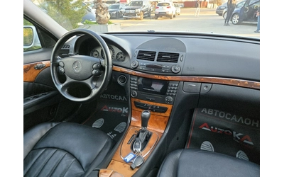 Mercedes-Benz E 220 ЕVO= 2.2CDI-170кс= АВТОМАТ= КСЕНОН= КОЖА= АВТОПИЛО - автомобили, коли, обяви за нови и употребявани 12