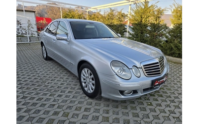 mercedes-benz-e-220 - 1