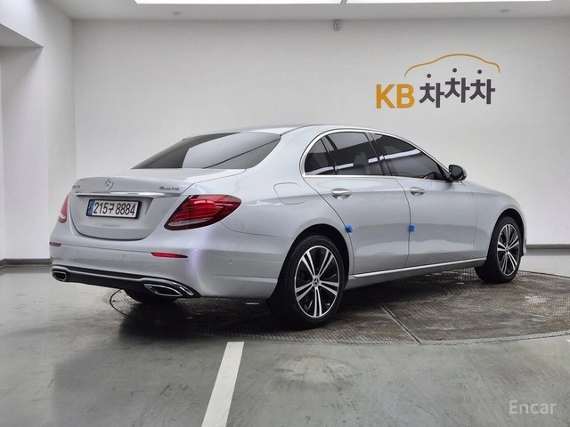 Mercedes-Benz E 220 4MATIC* AVANTGARDE* ХЕДЪП* КАМЕРА* КРАЙНА ЦЕНА - автомобили, коли, обяви за нови и употребявани 3