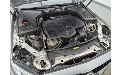 mercedes-benz-e-220 - 5