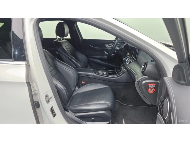 Mercedes-Benz E 220 d* 4MATIC* AMG-LINE* DISTRONIC* КАМЕРА* HUD* - автомобили, коли, обяви за нови и употребявани 8