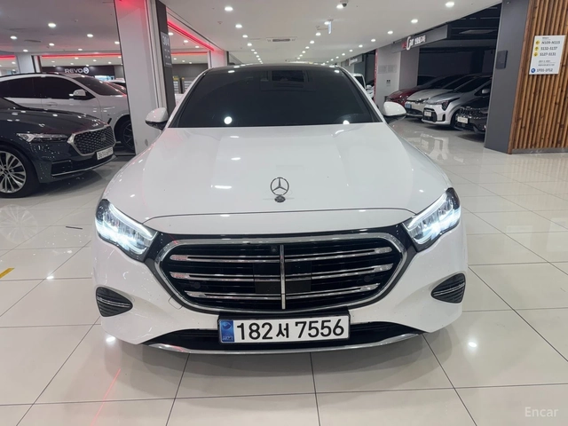 Mercedes-Benz E 220 4MATIC EXCLUSIVE* КОЖА* ОБДУХВ* НАВИ* ПАНО* 360 - автомобили, коли, обяви за нови и употребявани 2