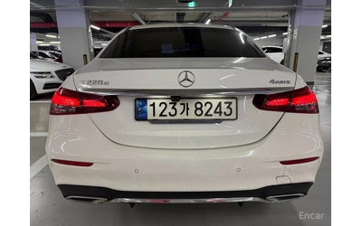 mercedes-benz-e-220 - 2