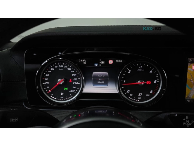 Mercedes-Benz E 220 DIESEL* COUPE* PANO* LANE ASS* HUD* - автомобили, коли, обяви за нови и употребявани 7