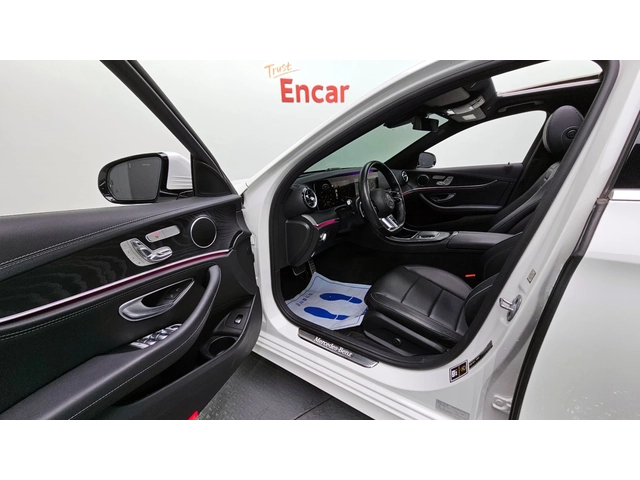 Mercedes-Benz E 220 AMG Line | 360 | HUD - автомобили, коли, обяви за нови и употребявани 2