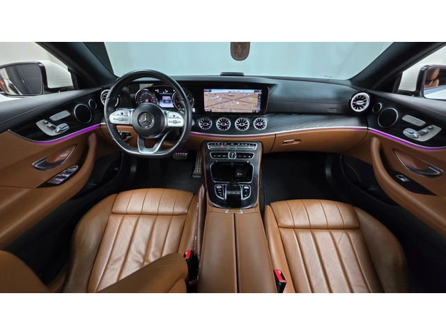 Mercedes-Benz E 220 - автомобили, коли, обяви за нови и употребявани 6