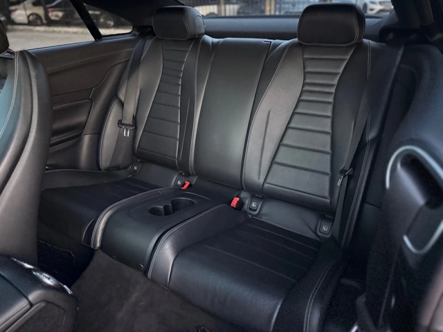 Mercedes-Benz E 220 d= Coupe= AMG= Distronic= HUD= Burmester= 360* Cam - автомобили, коли, обяви за нови и употребявани 12