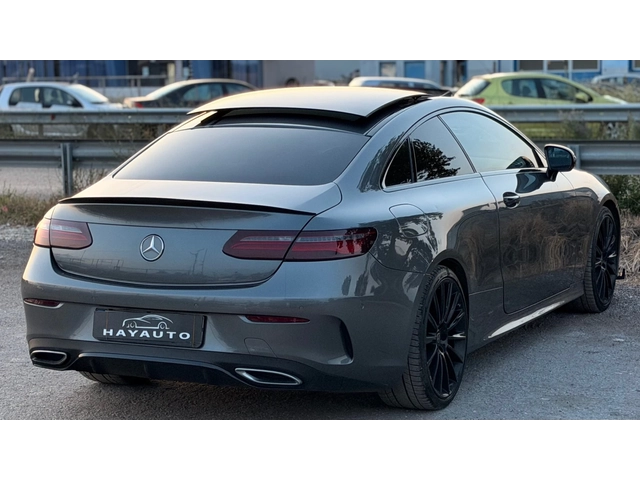 Mercedes-Benz E 220 d= Coupe= AMG= Distronic= HUD= Burmester= 360* Cam - автомобили, коли, обяви за нови и употребявани 4