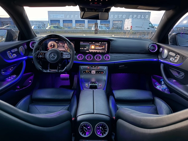 Mercedes-Benz E 220 d= Coupe= AMG= Distronic= HUD= Burmester= 360* Cam - автомобили, коли, обяви за нови и употребявани 9