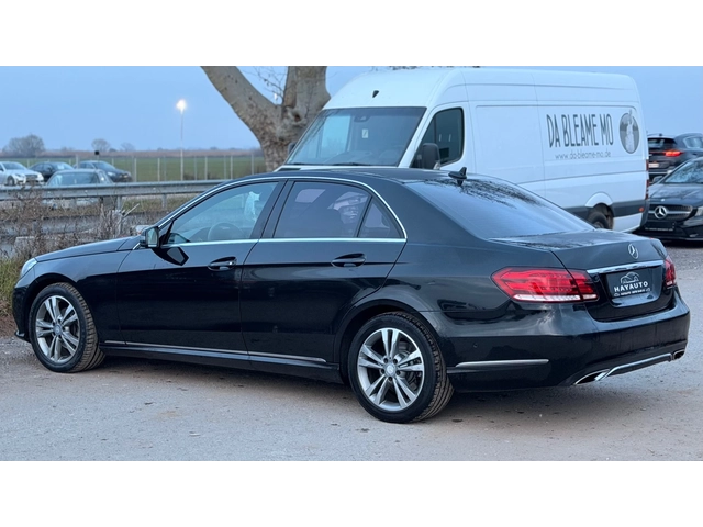 Mercedes-Benz E 220 CDI= AVANTGARDE= LED= - автомобили, коли, обяви за нови и употребявани 6