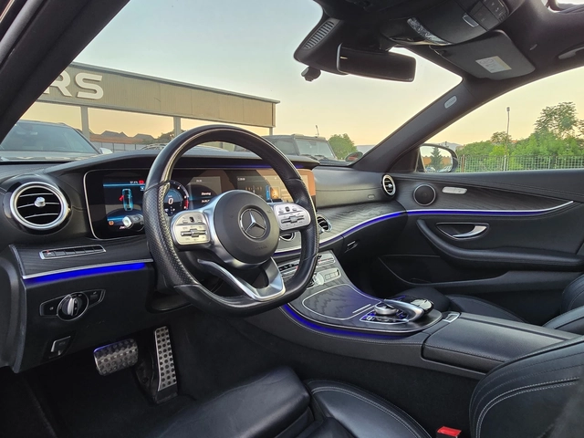 Mercedes-Benz E 220 BRABUS* PANO* Face* - автомобили, коли, обяви за нови и употребявани 8