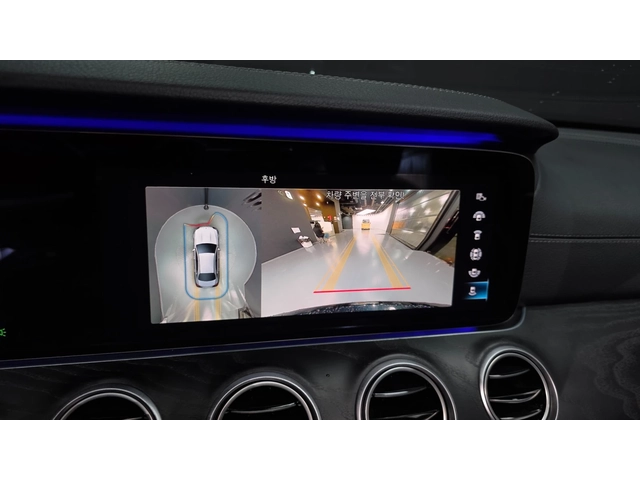 Mercedes-Benz E 220 4MATIC AMG Line | HUD | 360  | Adaptive Cruise - автомобили, коли, обяви за нови и употребявани 11