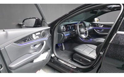Mercedes-Benz E 220 4MATIC AMG Line | HUD | 360  | Adaptive Cruise - автомобили, коли, обяви за нови и употребявани 6