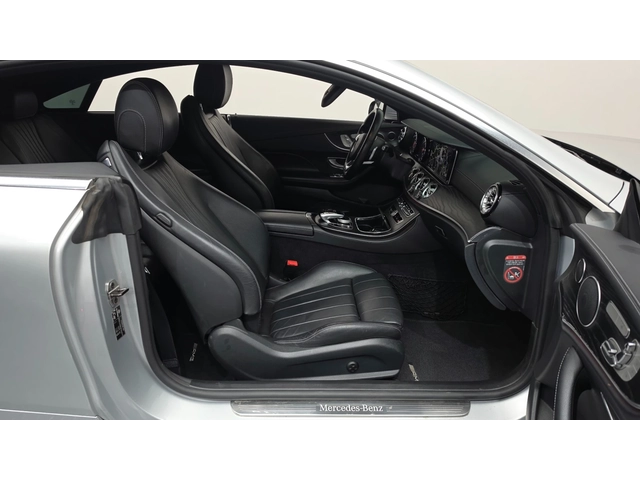Mercedes-Benz E 220 - автомобили, коли, обяви за нови и употребявани 10