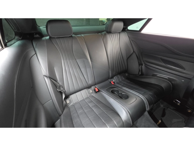 Mercedes-Benz E 220 - автомобили, коли, обяви за нови и употребявани 11