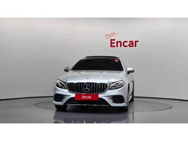 Mercedes-Benz E 220 - автомобили, коли, обяви за нови и употребявани 2