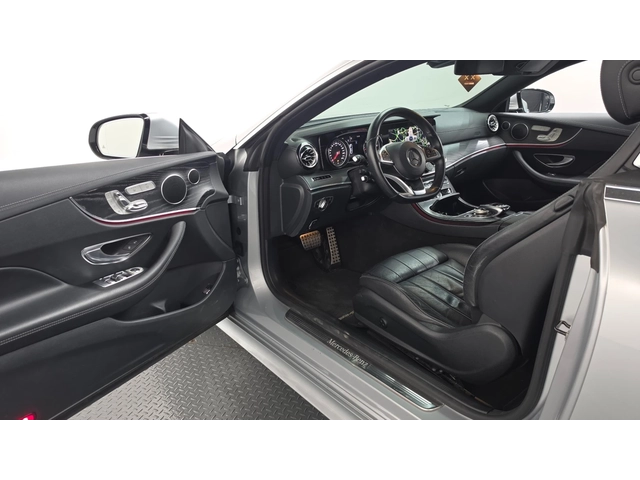 Mercedes-Benz E 220 - автомобили, коли, обяви за нови и употребявани 9