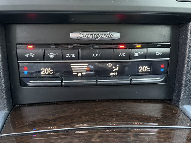 Mercedes-Benz E 220 D* 2015г.* PreFace* 225.000KM* Сервизна История* - автомобили, коли, обяви за нови и употребявани 16