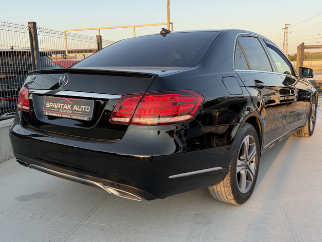 Mercedes-Benz E 220 D* 2015г.* PreFace* 225.000KM* Сервизна История* - автомобили, коли, обяви за нови и употребявани 3