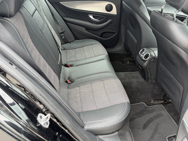 Mercedes-Benz E 220 D* 2020г.* 9G* ТОП Състияние* 182.000КМ* НОВА - автомобили, коли, обяви за нови и употребявани 11