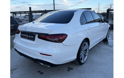 mercedes-benz-e-220-d-amg-line-2023g-133-000km-top-sastoyanie - 3
