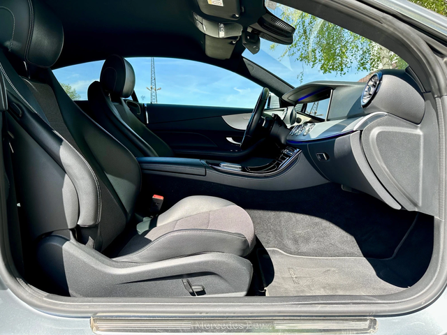Mercedes-Benz E 220 d Coupe в ГАРАНЦИЯ - автомобили, коли, обяви за нови и употребявани 9