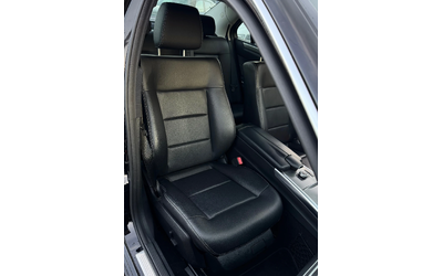 Mercedes-Benz E 250 Пълна сервизна история / 4Matic - автомобили, коли, обяви за нови и употребявани 9