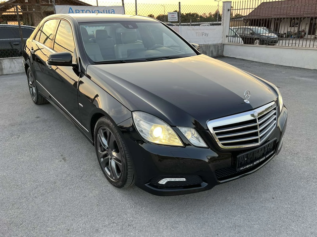 Mercedes-Benz E 250 2.2CDI 204кс EURO 5 AVANTGARDE  NAVI КОЖА ВНОС ИТ - автомобили, коли, обяви за нови и употребявани 2