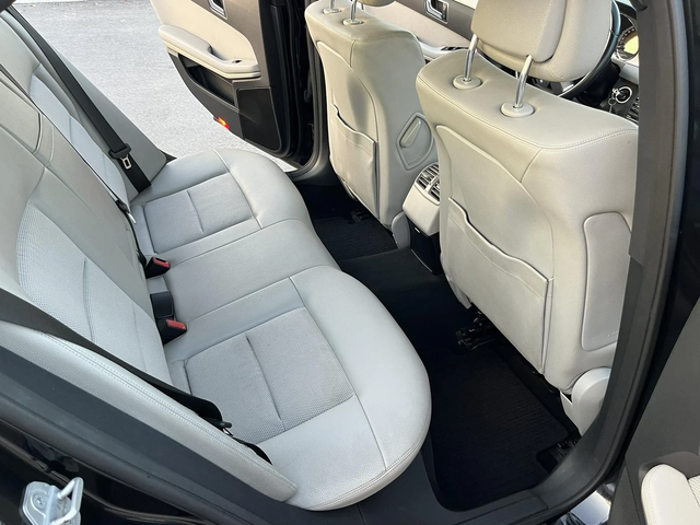 Mercedes-Benz E 250 2.2CDI 204кс EURO 5 AVANTGARDE  NAVI КОЖА ВНОС ИТ - автомобили, коли, обяви за нови и употребявани 9