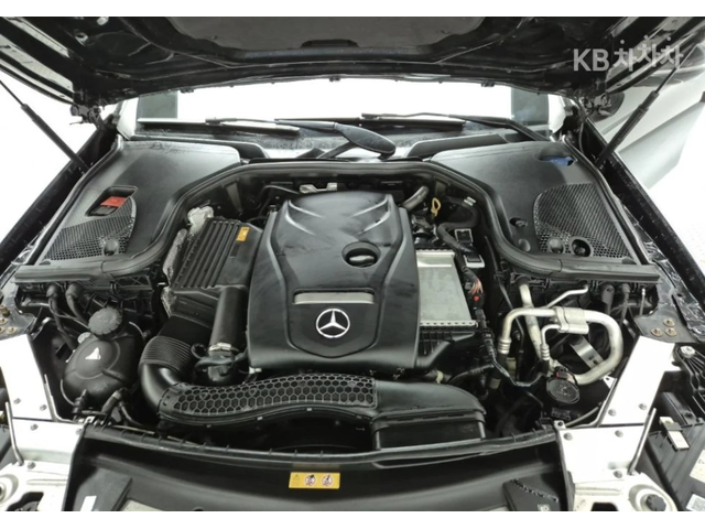 Mercedes-Benz E 250 ДИГИТАЛНО* ТАБЛО* BURMESTER* 360КАМЕРА* LANE* ASSI - автомобили, коли, обяви за нови и употребявани 16