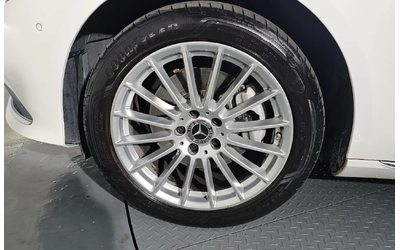 mercedes-benz-e-250 - 4