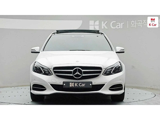 Mercedes-Benz E 250 * 4MATIC * PANO * 360 * АВТОКРЕДИТ - автомобили, коли, обяви за нови и употребявани 3