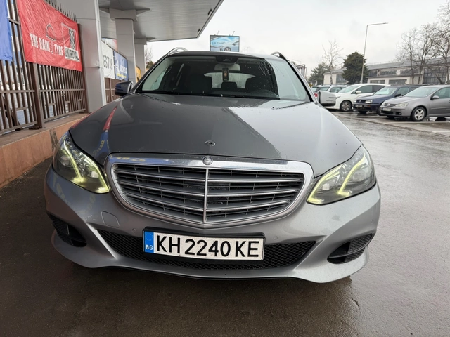Mercedes-Benz E 250 LED* INTELIGENT* Distronik* Ръчка - автомобили, коли, обяви за нови и употребявани 2