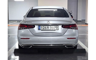 mercedes-benz-e-250 - 3