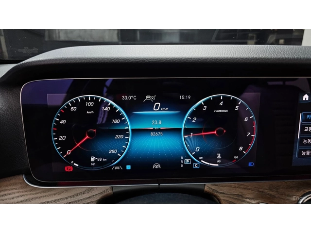 Mercedes-Benz E 250 EXCLUSIVE* HUD* КОЖА* ОБДУХВ* НАВИ* ПАНО - автомобили, коли, обяви за нови и употребявани 5