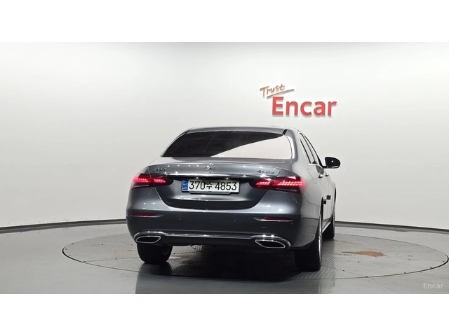 Mercedes-Benz E 250 EXCLUSIVE* КОЖА* НАВИ* ОБДУХВ* ПАНО - автомобили, коли, обяви за нови и употребявани 3