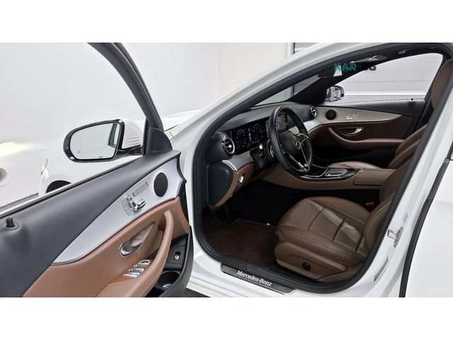 Mercedes-Benz E 250 * 360* ПАНО* KEYLESS* Camera* ПОДГРЕВ* - автомобили, коли, обяви за нови и употребявани 10