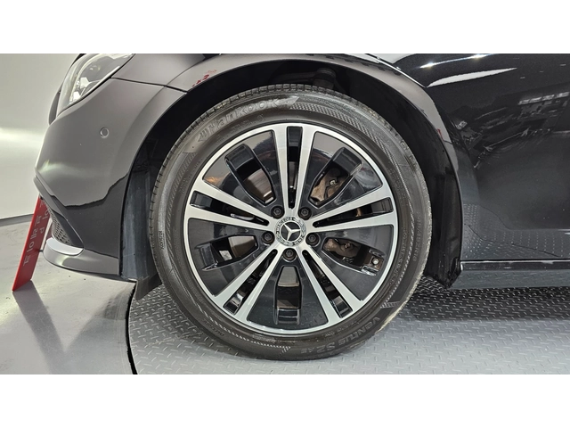 Mercedes-Benz E 250 Avantgarde - автомобили, коли, обяви за нови и употребявани 4