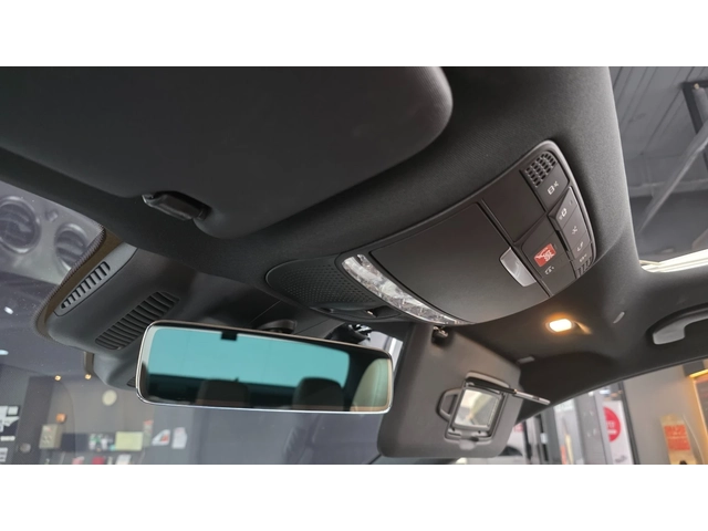 Mercedes-Benz E 250 Avantgarde - автомобили, коли, обяви за нови и употребявани 13