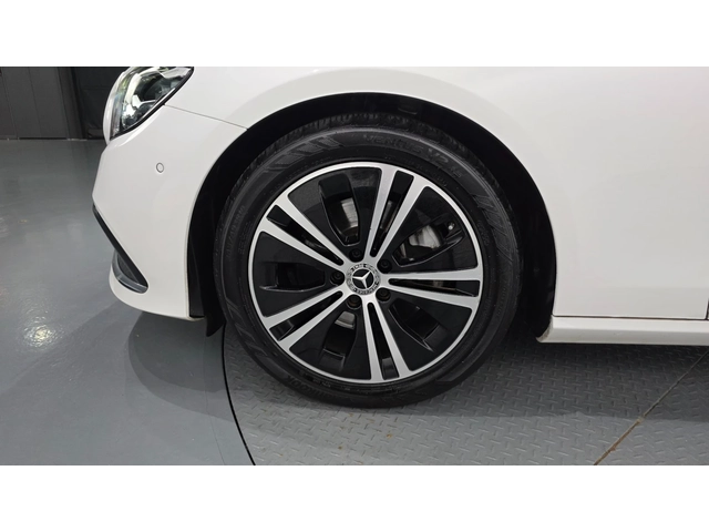 Mercedes-Benz E 250 Avantgarde - автомобили, коли, обяви за нови и употребявани 4