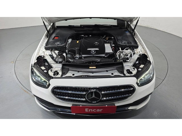 Mercedes-Benz E 250 Avantgarde - автомобили, коли, обяви за нови и употребявани 5