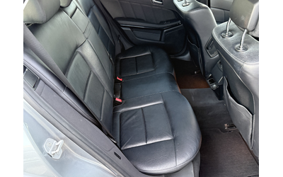 Mercedes-Benz E 250 D* 2011г.* РЪЧКА* Топ Състояние* Сервизна История - автомобили, коли, обяви за нови и употребявани 11