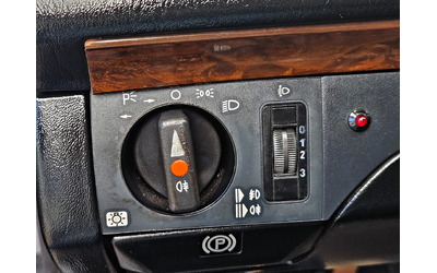 Mercedes-Benz E 260 ГАЗ/CLIMATIC/5 СКОРОСТИ - автомобили, коли, обяви за нови и употребявани 11