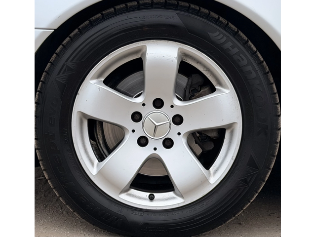 Mercedes-Benz E 270 CDI= AVANTGARDE= XENON= ANDROID= - автомобили, коли, обяви за нови и употребявани 16