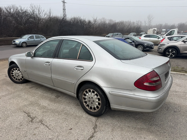 Mercedes-Benz E 270 Elegance - автомобили, коли, обяви за нови и употребявани 3