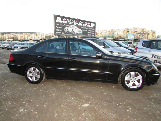 Mercedes-Benz E 280 3.0CDI AVANGARD - автомобили, коли, обяви за нови и употребявани 16