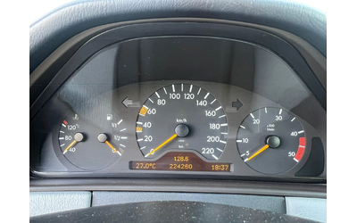 Mercedes-Benz E 290 - автомобили, коли, обяви за нови и употребявани 11